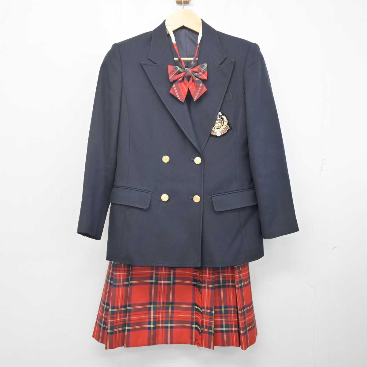 【中古】青森県 東奥義塾高等学校 女子制服 3点 (ブレザー・スカート) sf070356