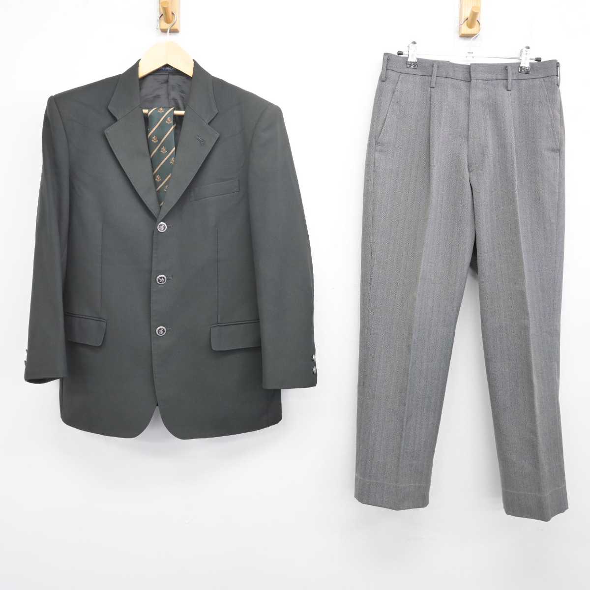 【中古】東京都 上水高等学校 男子制服 3点 (ブレザー・ズボン) sf070402