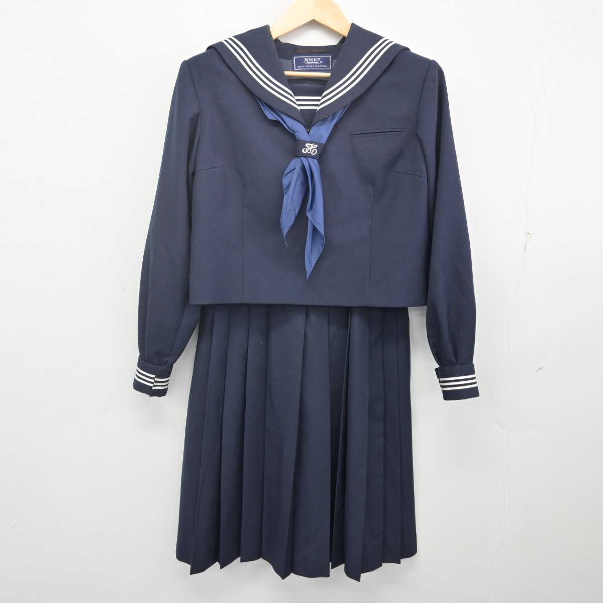 【中古】茨城県 水海道中学校 女子制服 3点 (セーラー服・スカート) sf070405