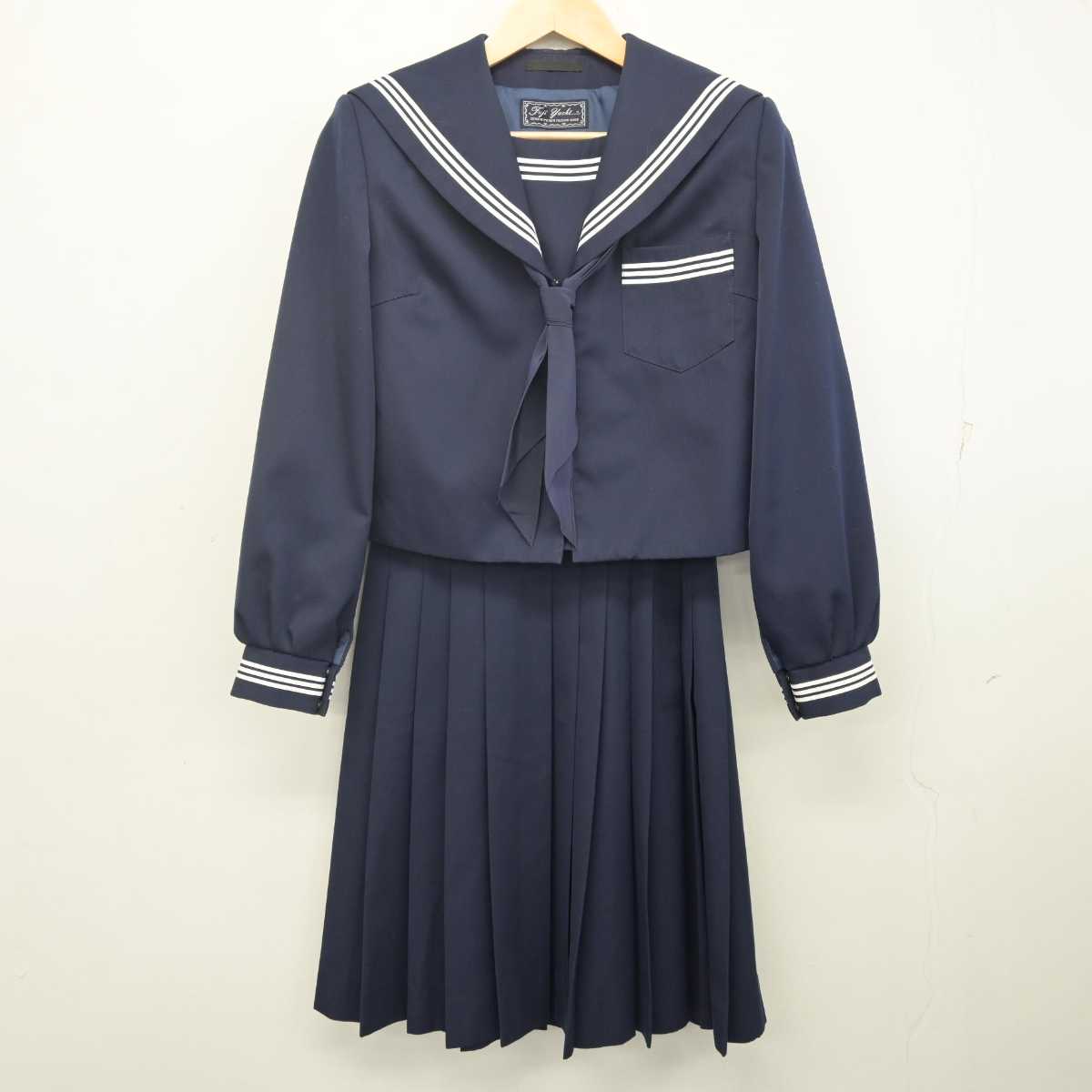 【中古】静岡県 向陽中学校 女子制服 3点 (セーラー服・スカート) sf070425