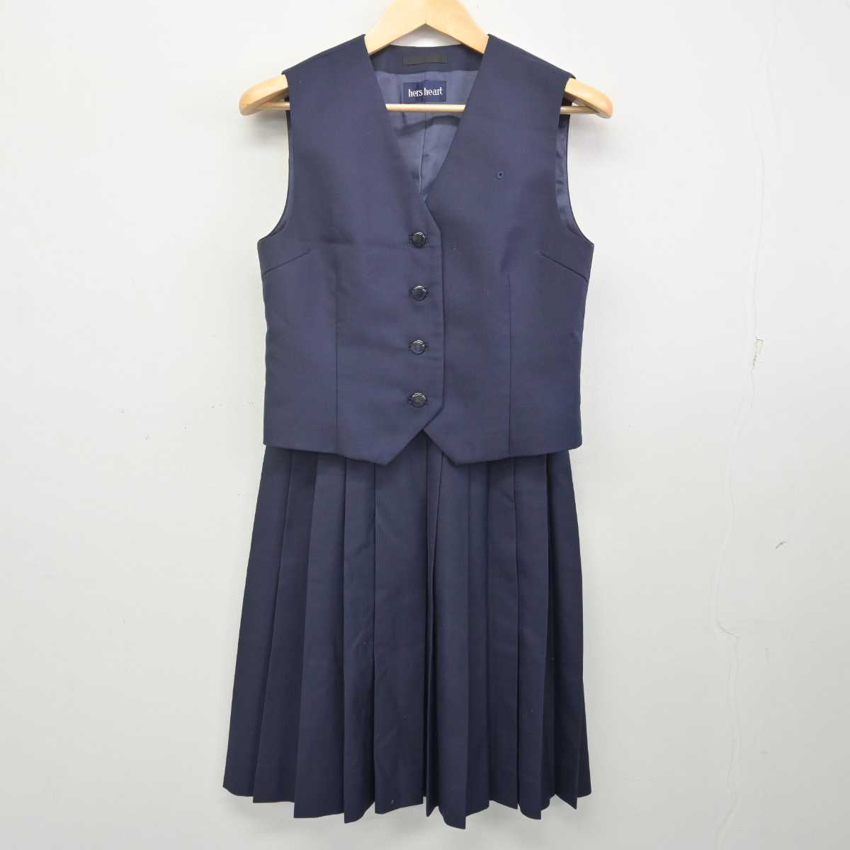 【中古】千葉県 船橋市立船橋高等学校 女子制服 3点 (ブレザー・ベスト・スカート) sf070452