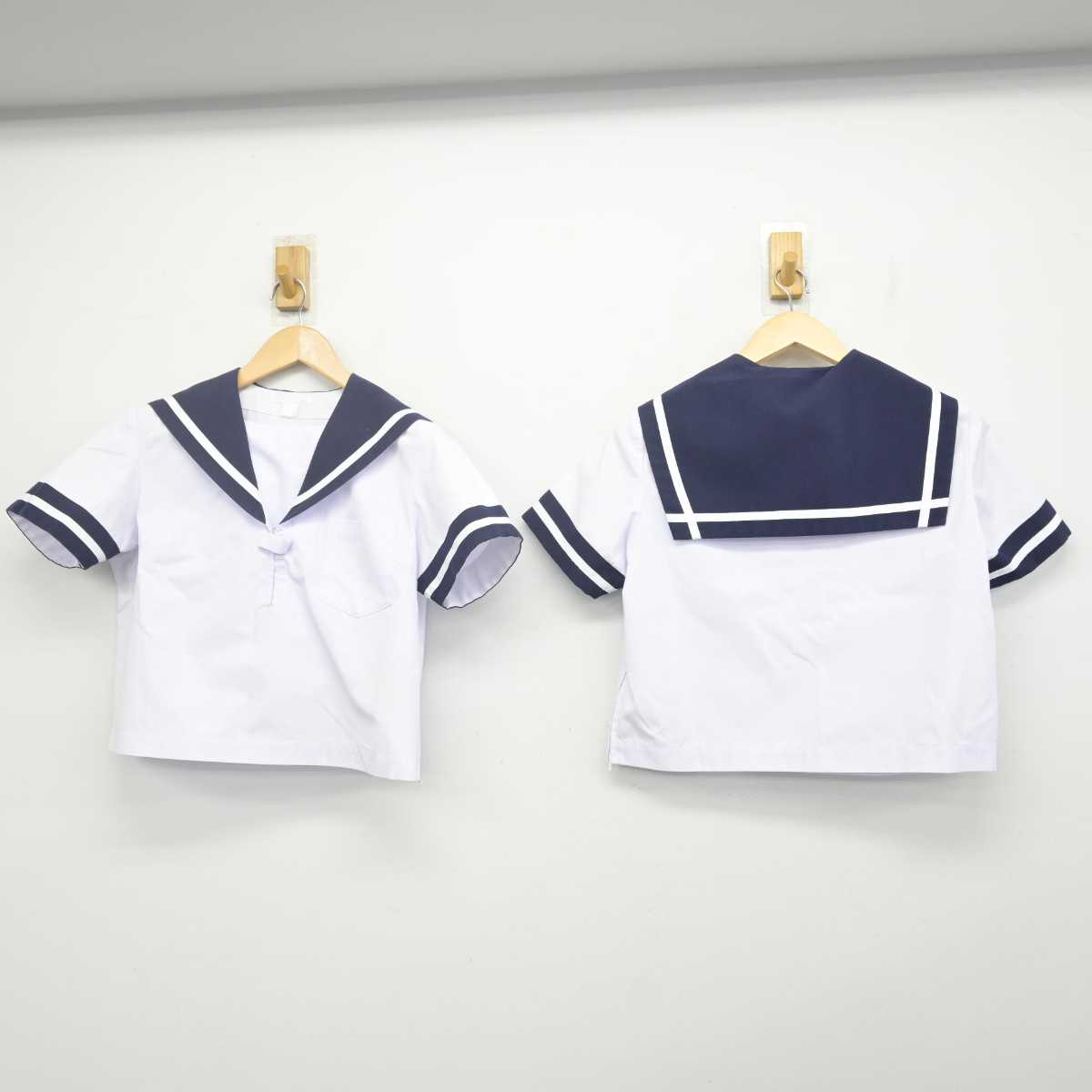 【中古】香川県 屋島中学校 女子制服 3点 (セーラー服・スカート) sf070469