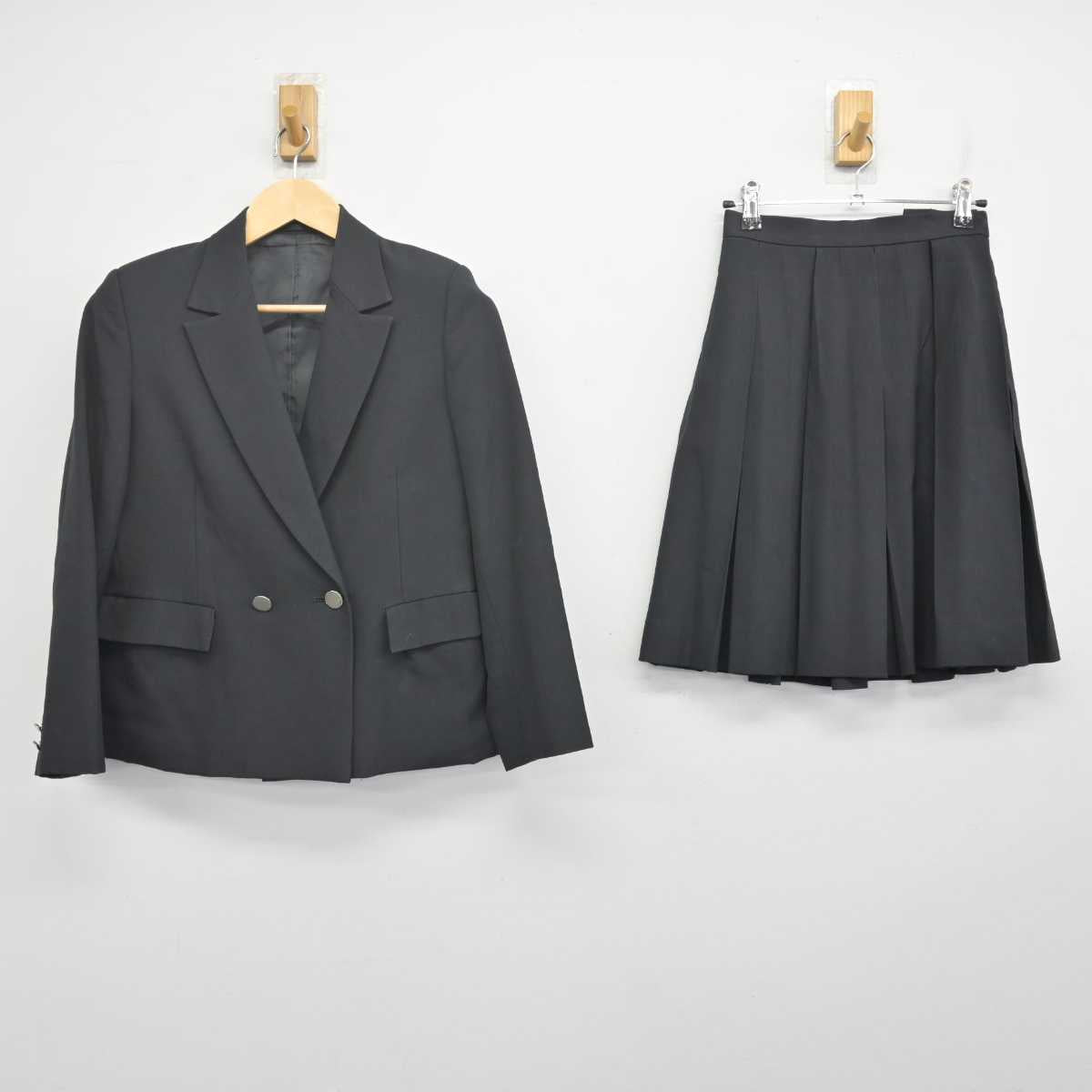 【中古】神奈川県 光陵高等学校 女子制服 2点 (ブレザー・スカート) sf070550