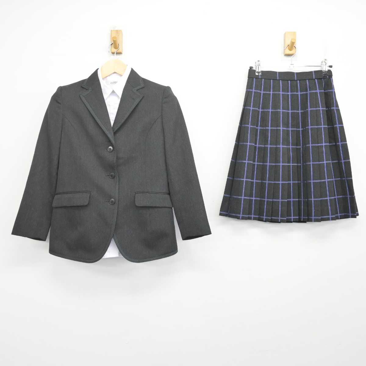 【中古】東京都 かえつ有明中・高等学校 女子制服 4点 (ブレザー・シャツ・スカート) sf070563