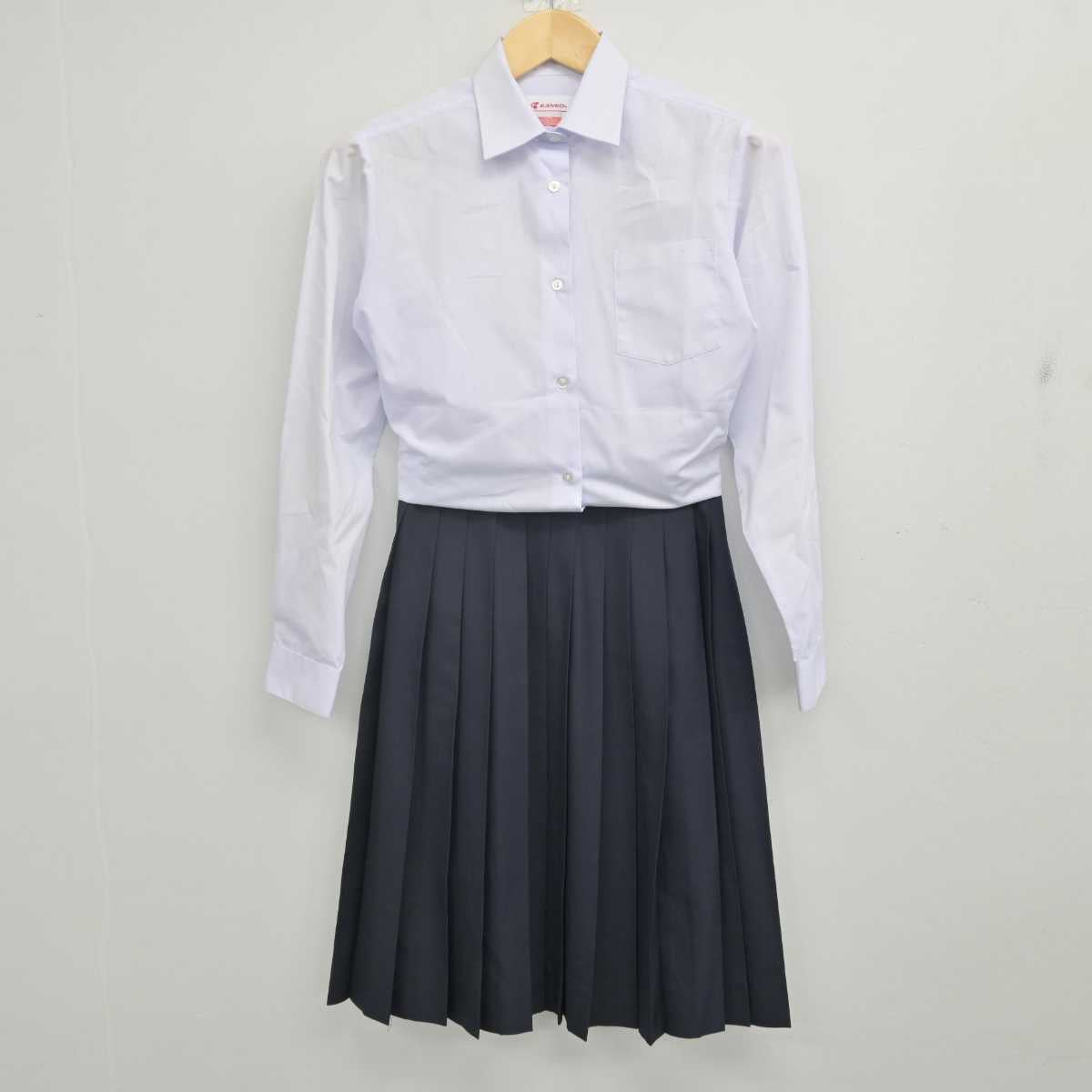 【中古】岐阜県 岐阜市立精華中学校 女子制服 2点 (シャツ・スカート) sf070633