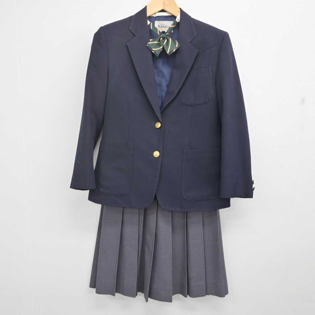 【中古】埼玉県 越谷市立西中学校 女子制服 4点 (ブレザー・スカート) sf070644