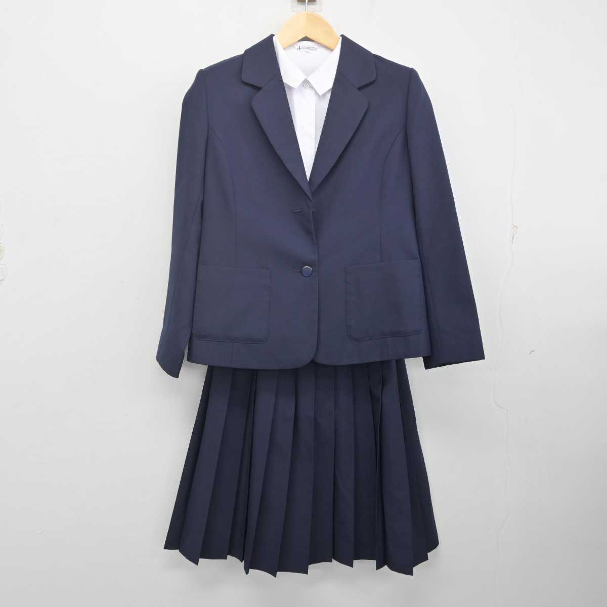 【中古】茨城県 常陸大宮市立第二中学校 女子制服 3点 (ブレザー・シャツ・スカート) sf070688