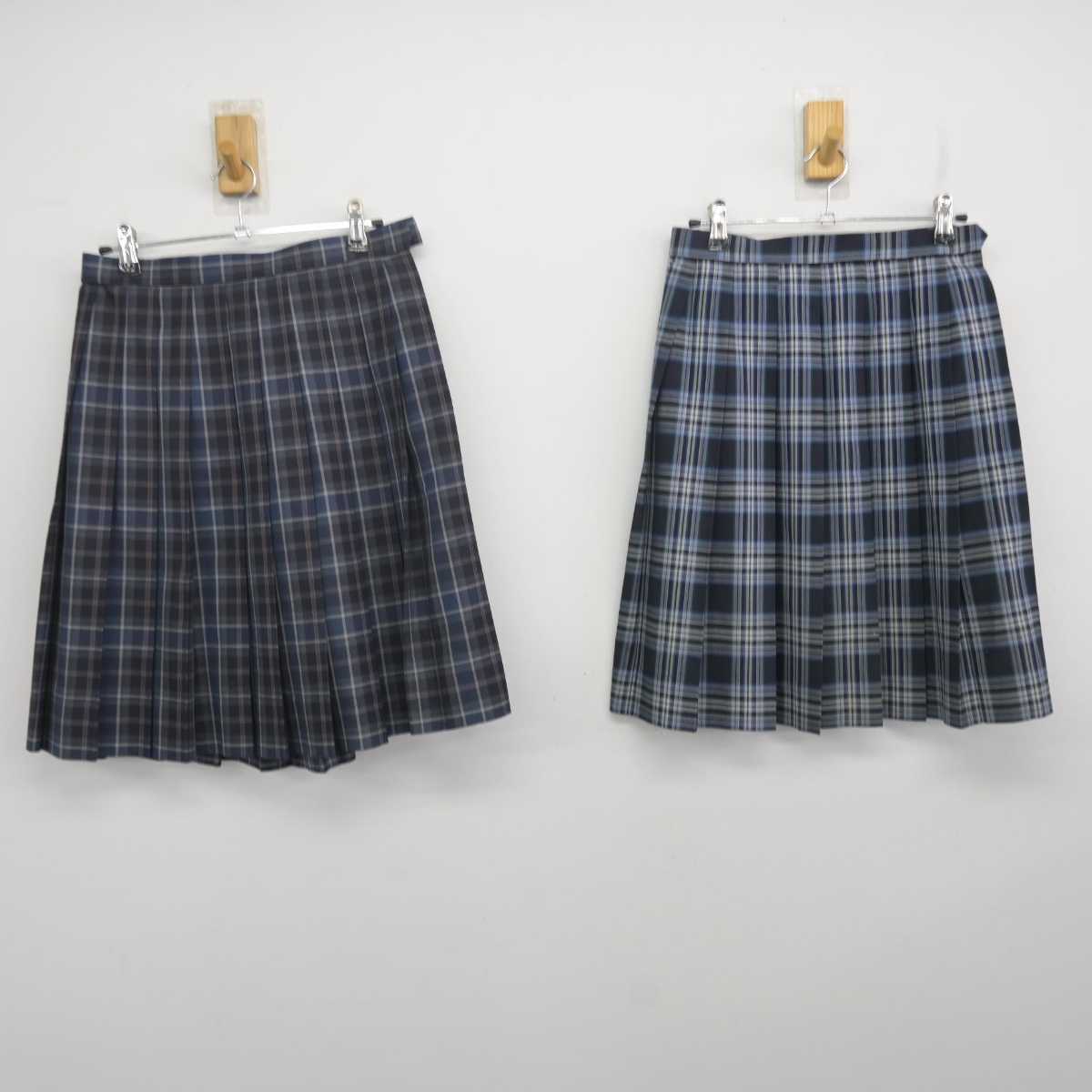 【中古】東京都 芦花高等学校 女子制服 3点 (スカート) sf070715