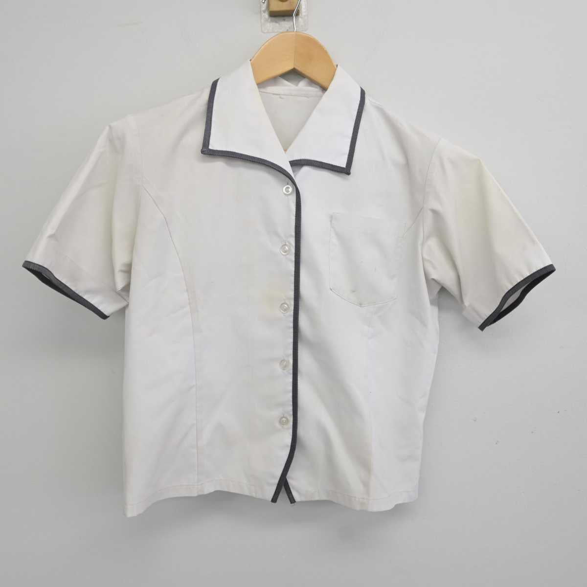 【中古】愛媛県 松山南高等学校 女子制服 2点 (シャツ) sf070717