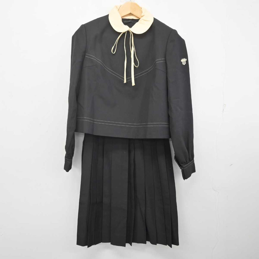 【中古】鹿児島県 鹿児島純心女子高等学校 女子制服 3点 (ブレザー・スカート) sf070750 | 中古制服通販パレイド