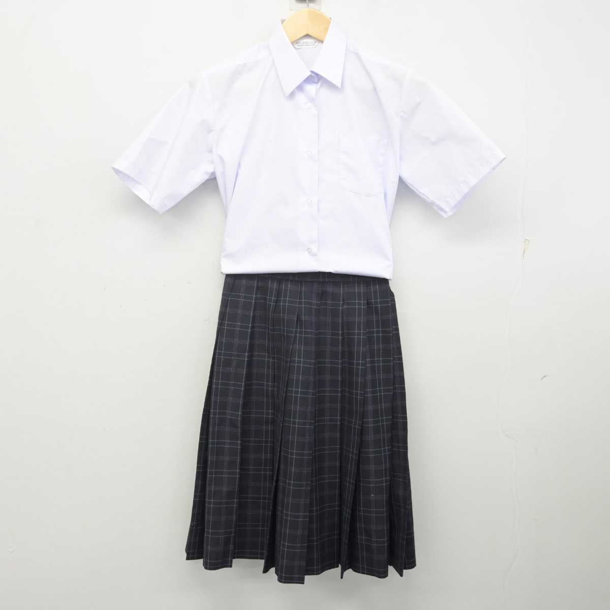 【中古】神奈川県 逗子中学校 女子制服 2点 (シャツ・スカート) sf070802