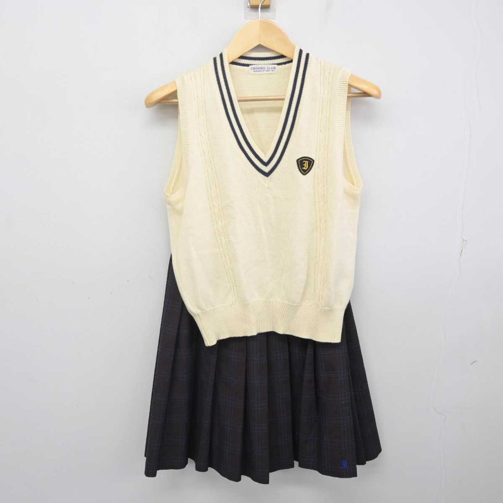 【中古】愛知県 岩倉総合高等学校 女子制服 2点 (ニットベスト・スカート) sf070861 | 中古制服通販パレイド