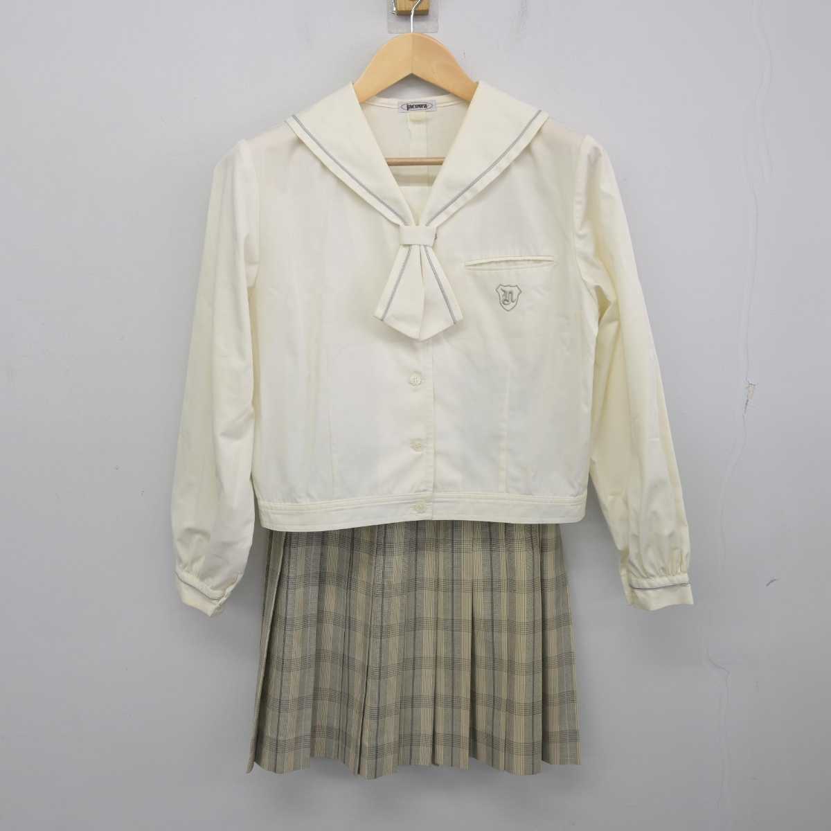 【中古】埼玉県 秩父農工科学高等学校 女子制服 3点 (ブラウス・ブラウス・スカート) sf070872