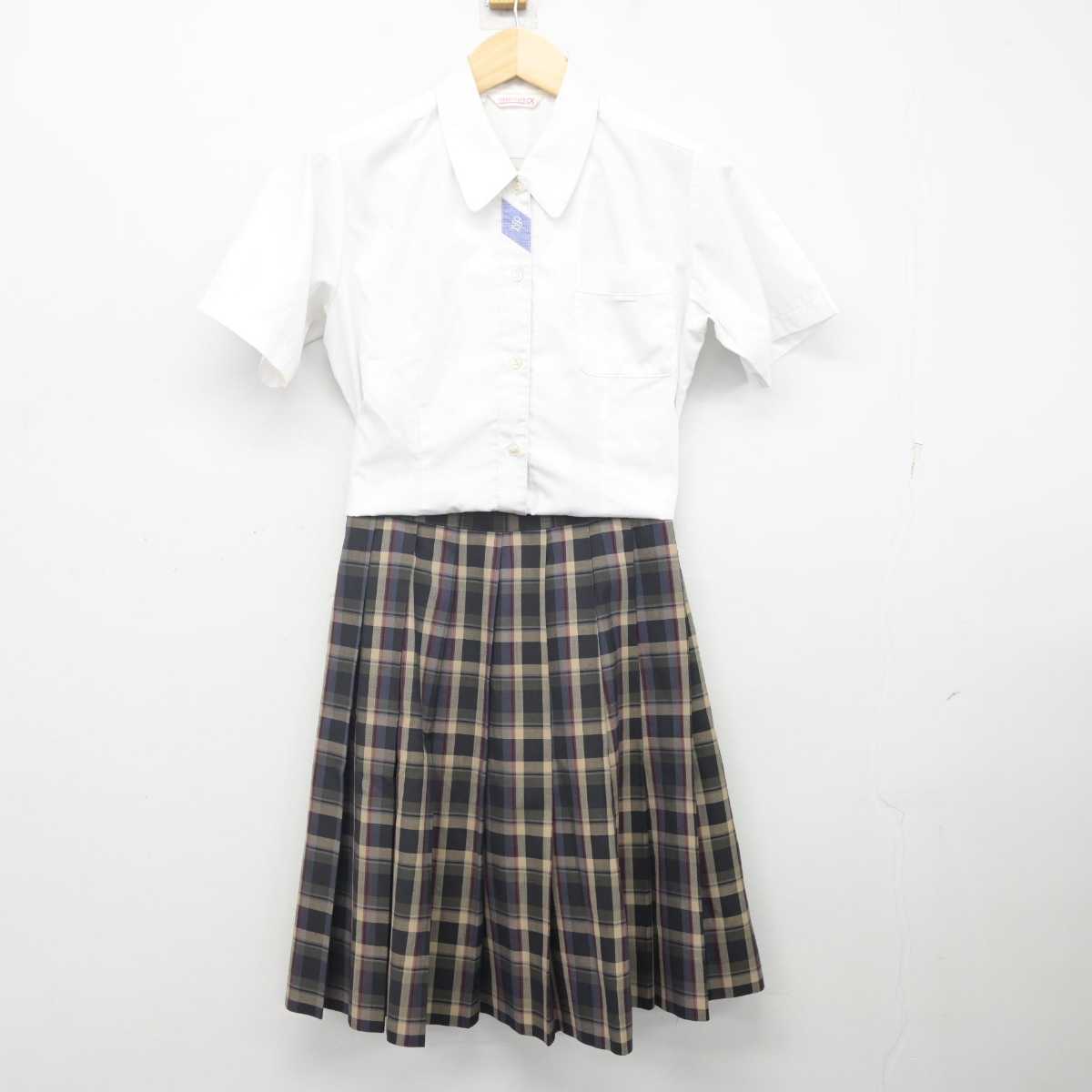 【中古】奈良県 新庄中学校 女子制服 2点 (シャツ・スカート) sf071051