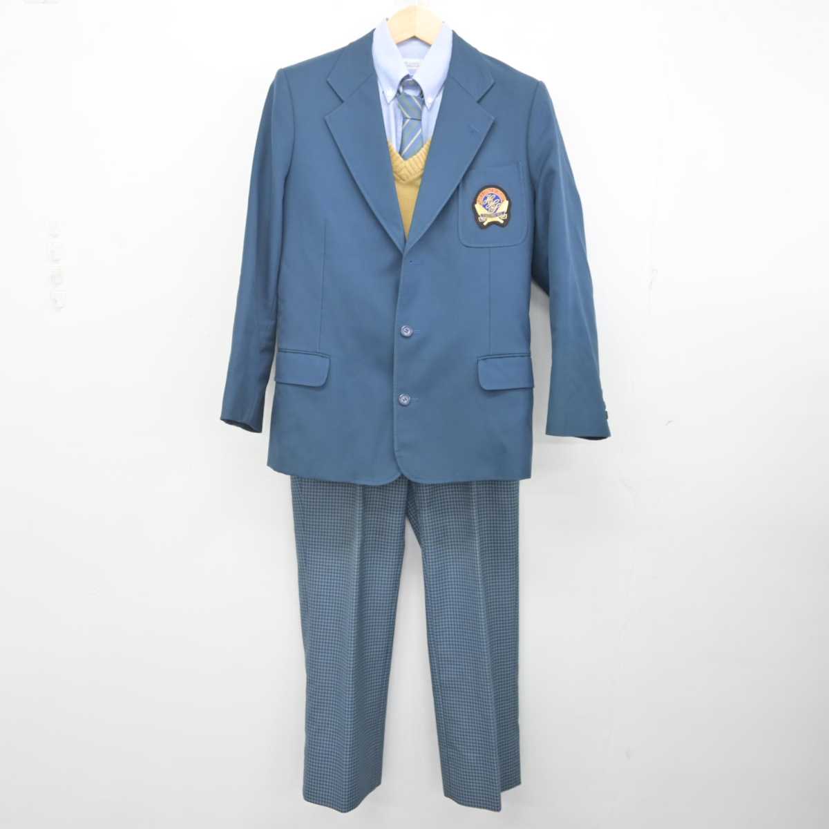 【中古】山形県 羽黒高等学校 男子制服 5点 (ブレザー・ニット・シャツ・ズボン) sf071171