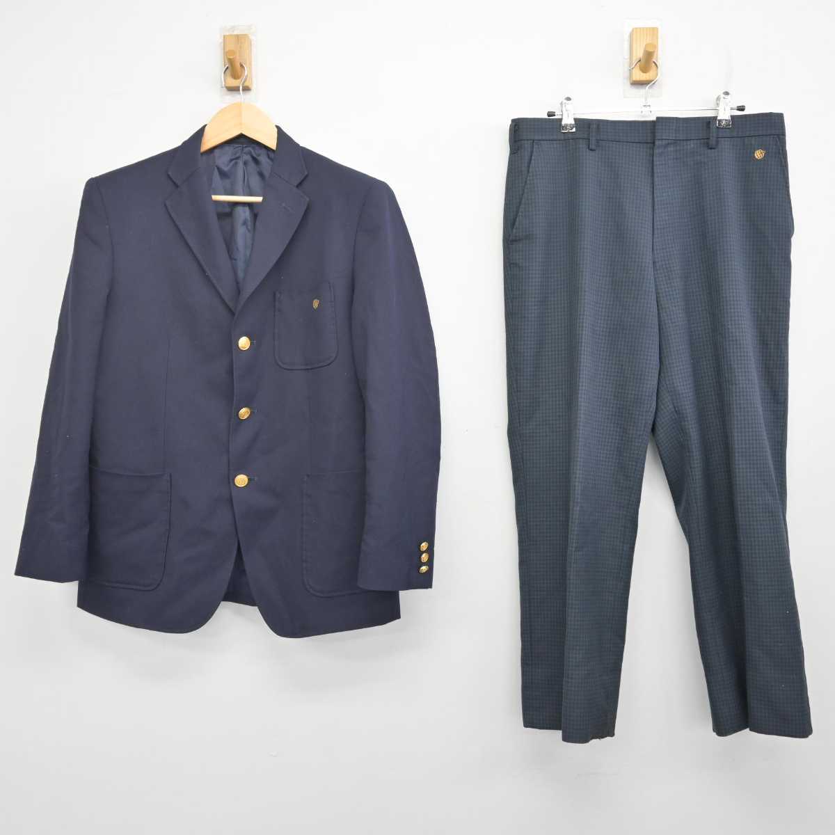 【中古】群馬県 桐生第一高等学校 男子制服 2点 (ブレザー・ズボン) sf071173