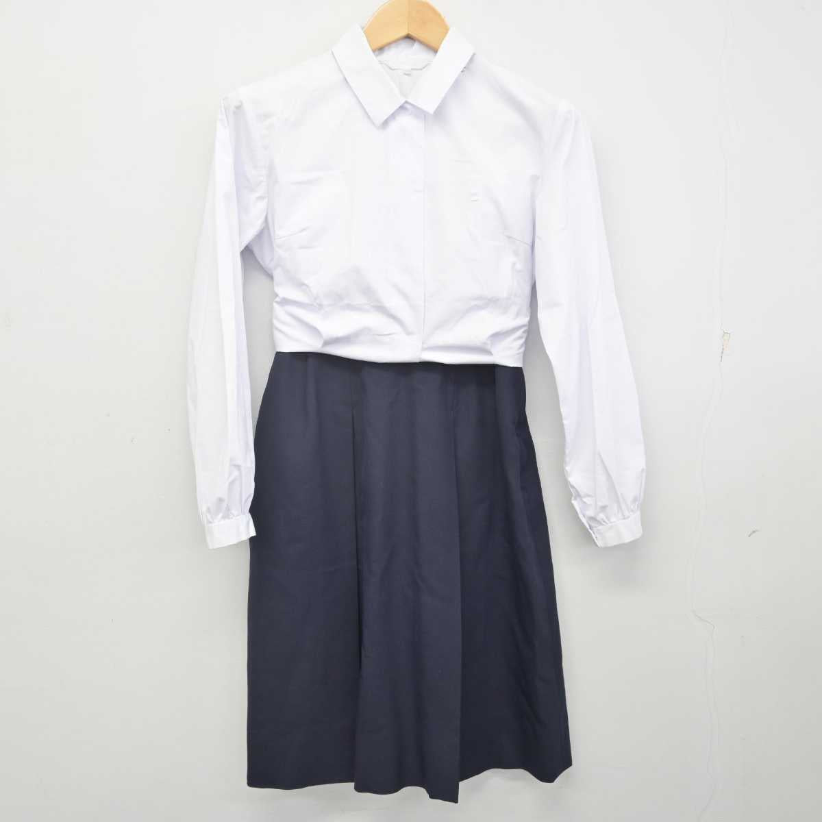 【中古】鹿児島県 鹿児島女子高等学校 女子制服 2点 (シャツ・スカート) sf071199