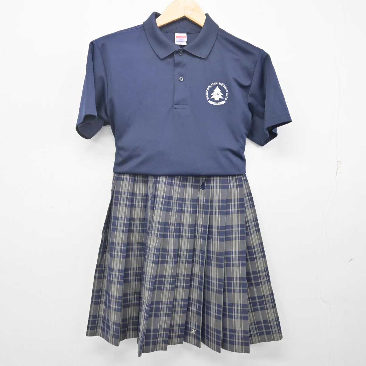 【中古】東京都 目黒高等学校 女子制服 2点 (シャツ・スカート) sf071202