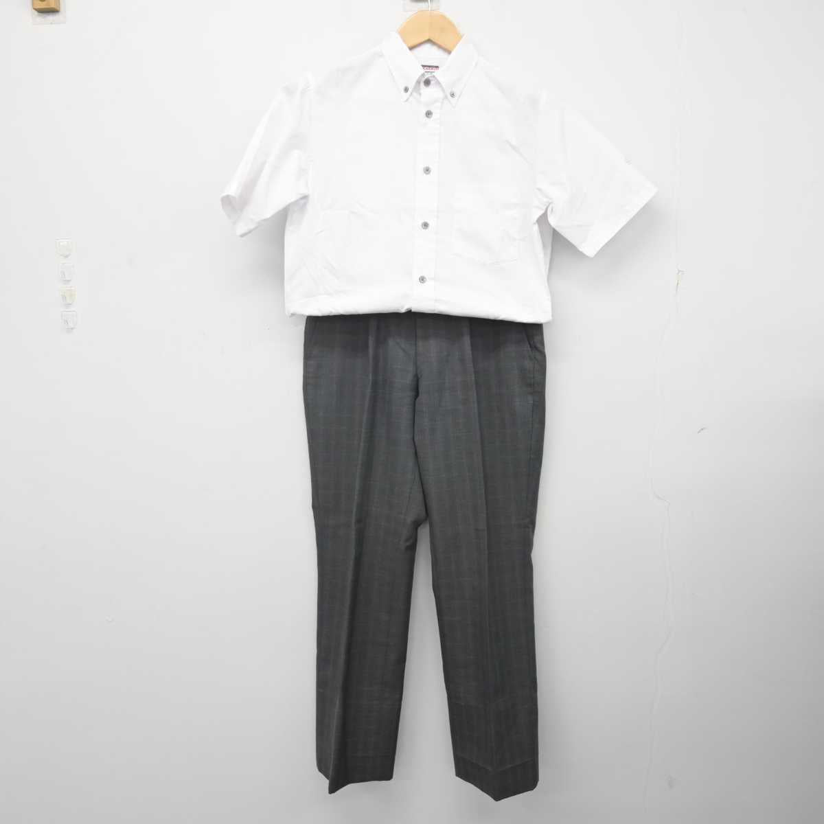 【中古】山形県 萩野学園 男子制服 3点 (シャツ・ズボン) sf071331