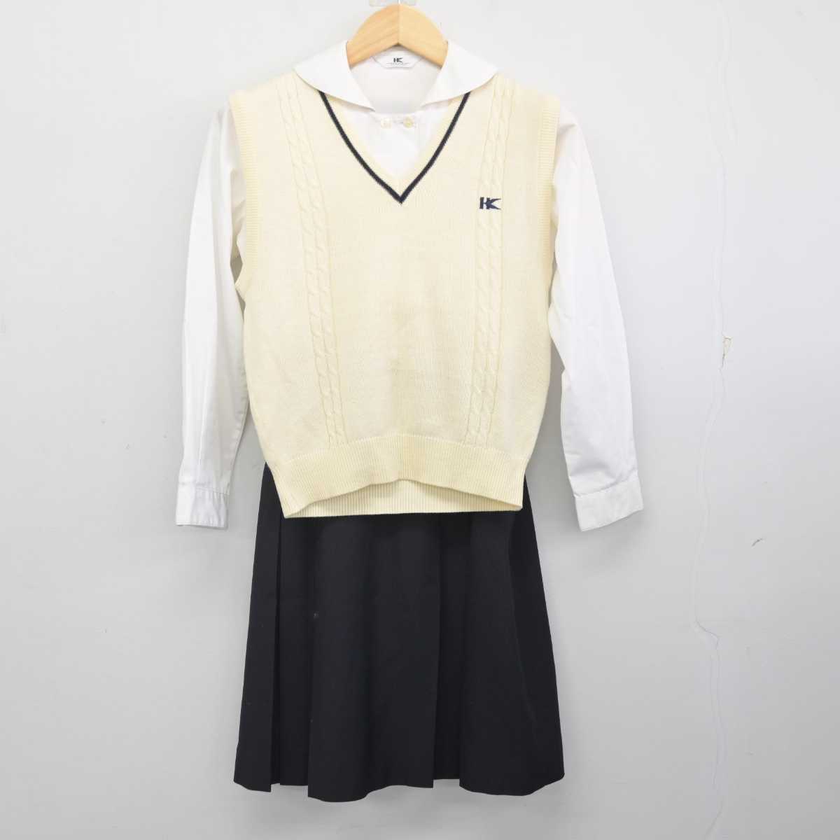 【中古】岡山県 明誠学院高等学校 女子制服 3点 (ニットベスト・シャツ・スカート) sf071435