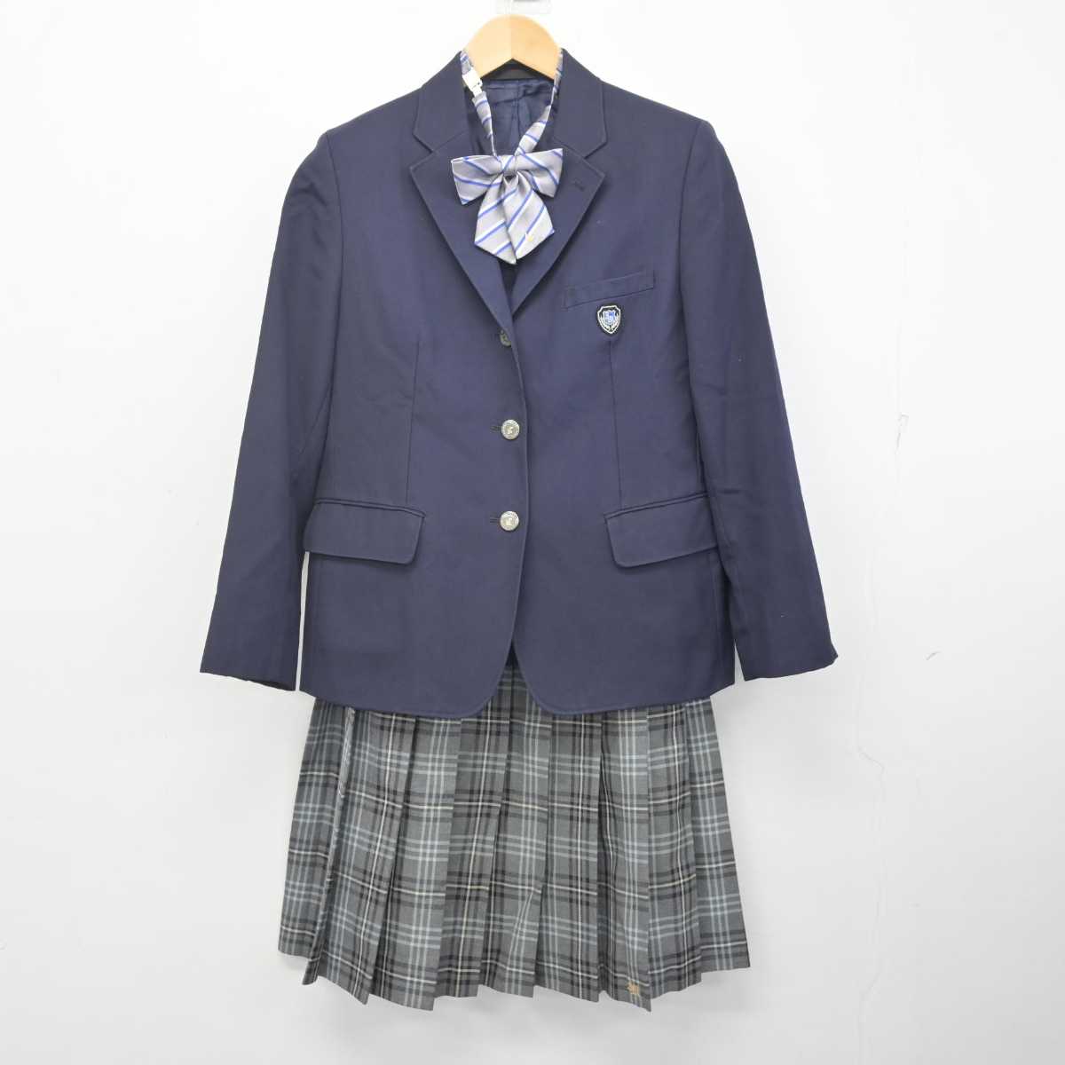 【中古】北海道 石狩南高等学校 女子制服 4点 (ブレザー・ニット・スカート) sf071440