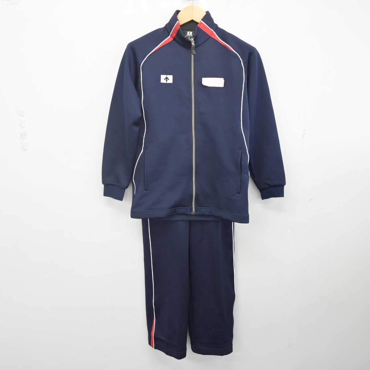 【中古】福岡県 福岡市立長尾中学校 女子制服 2点 (ジャージ 上・ジャージ 下) sf071459