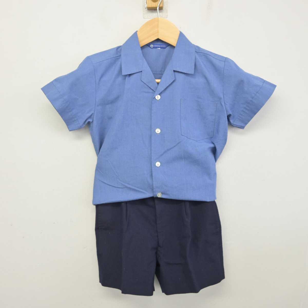 【中古】鹿児島県 鹿児島大学附属小学校 男子制服 3点 (シャツ・ズボン) sf071467