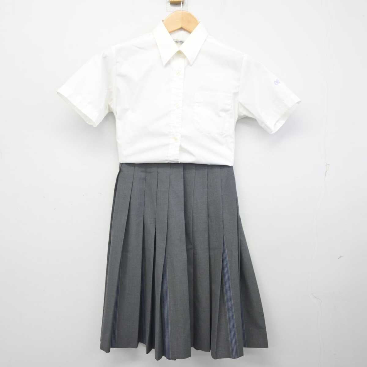 【中古】神奈川県 桐蔭学園高等学校 女子制服 3点 (シャツ・スカート) sf071500