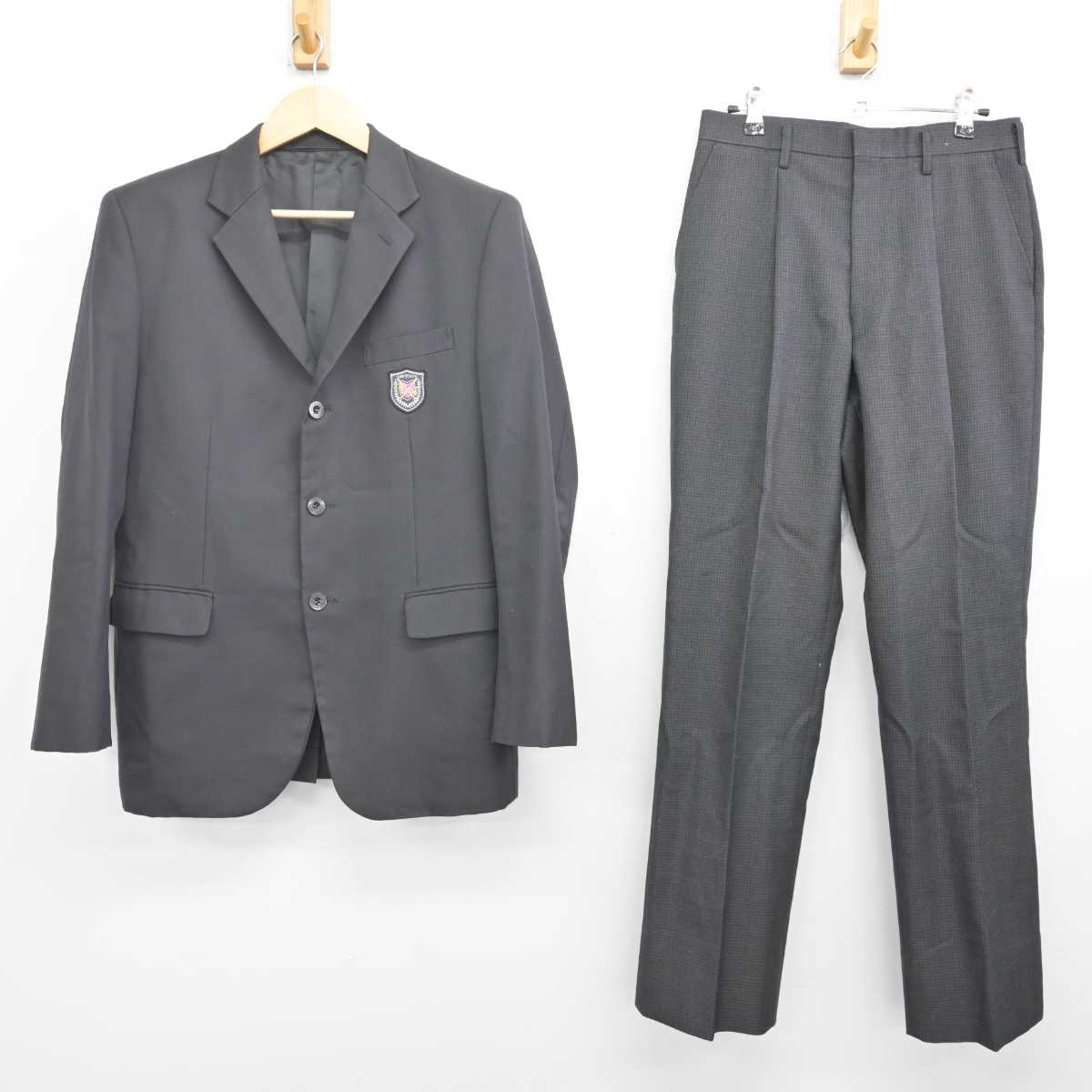 【中古】三重県 四日市西高等学校 男子制服 2点 (ブレザー・ズボン) sf071507