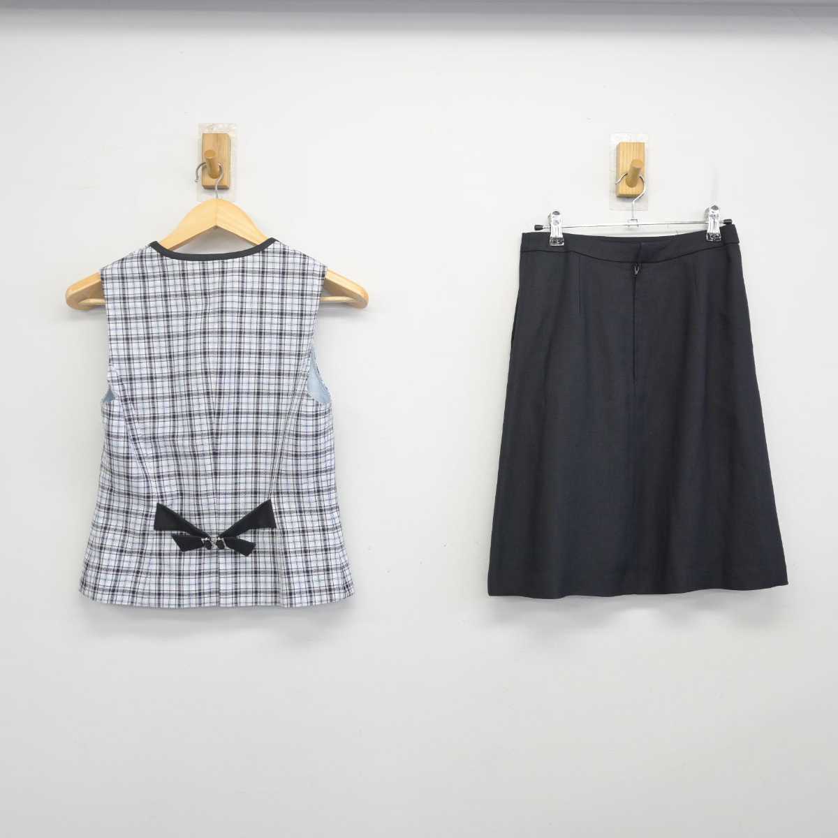 【中古】 事務服 女子制服 2点 (ベスト・スカート) sf071573