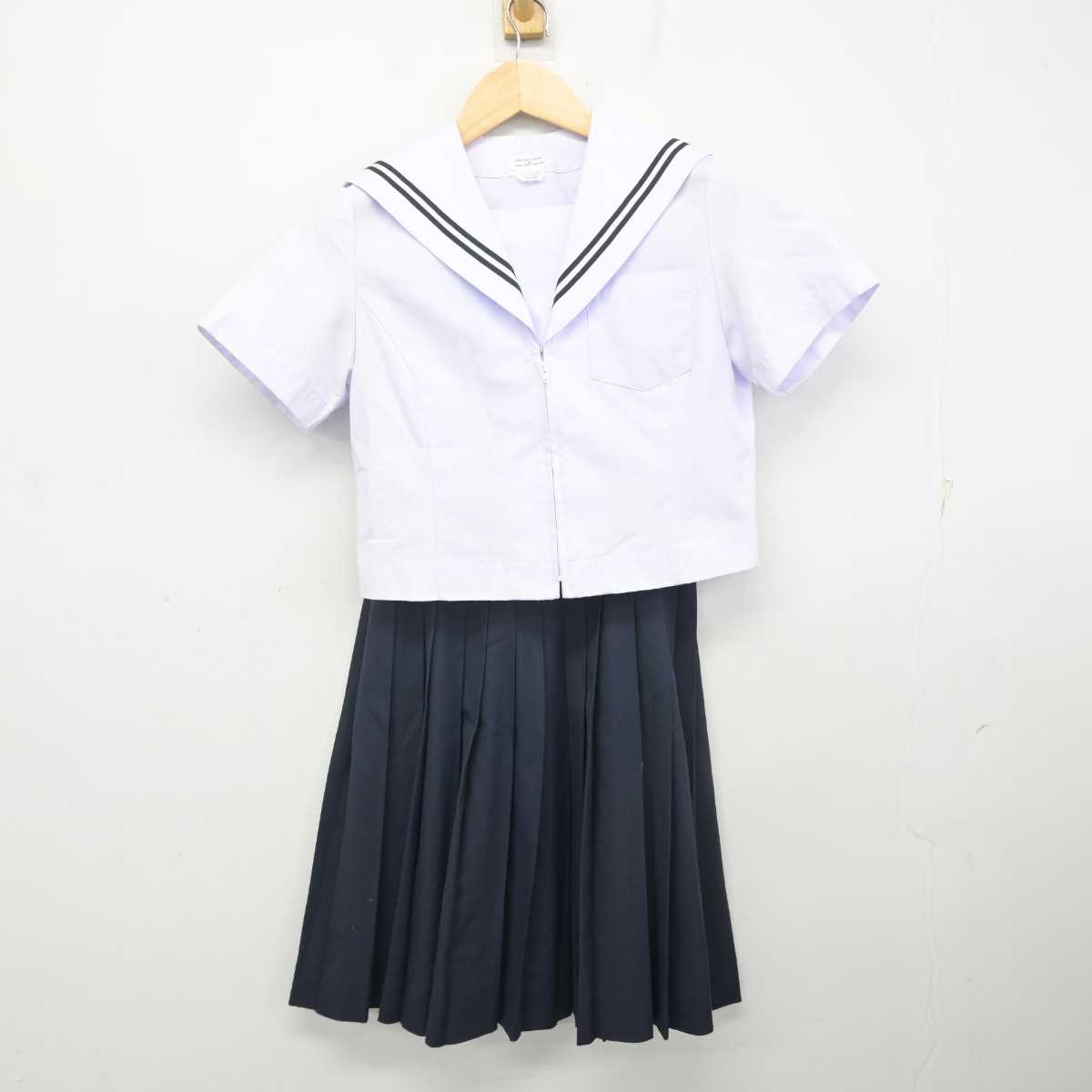 【中古】愛知県 志段味中学校 女子制服 2点 (セーラー服・スカート) sf071652