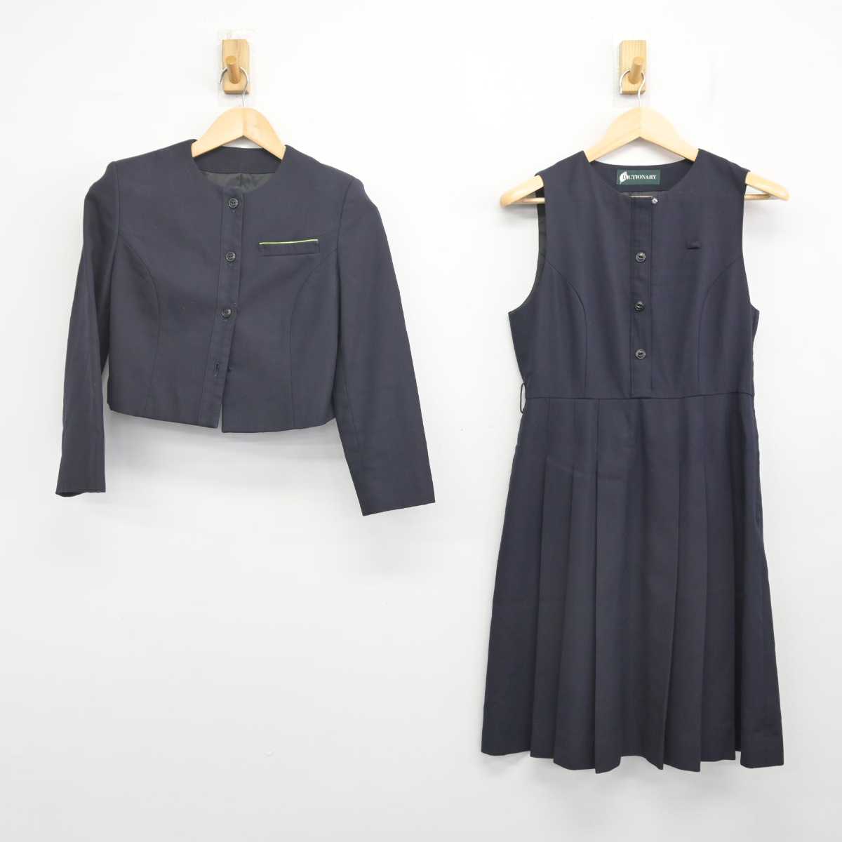 【中古】広島県 尾道中学校・高等学校 女子制服 2点 (ブレザー・ジャンパースカート) sf071668