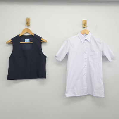 【中古】神奈川県 鵠沼中学校 女子制服 3点 (ベスト・シャツ・スカート) sf071670