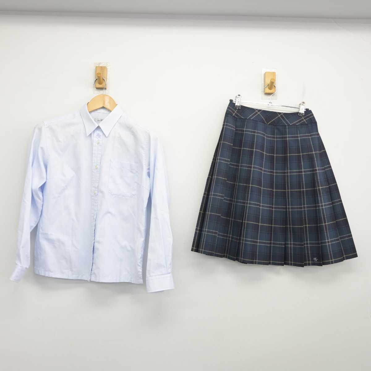 中古】大阪府 枚方なぎさ高等学校 女子制服 2点 (シャツ・スカート) sf071702 | 中古制服通販パレイド