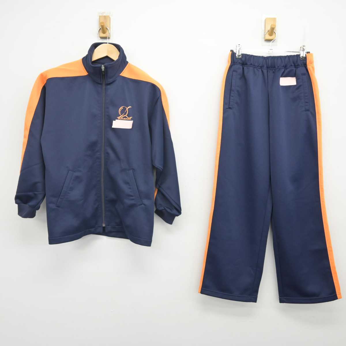 【中古】東京都 王子総合高等学校 女子制服 2点 (ジャージ 上・ジャージ 下) sf071773