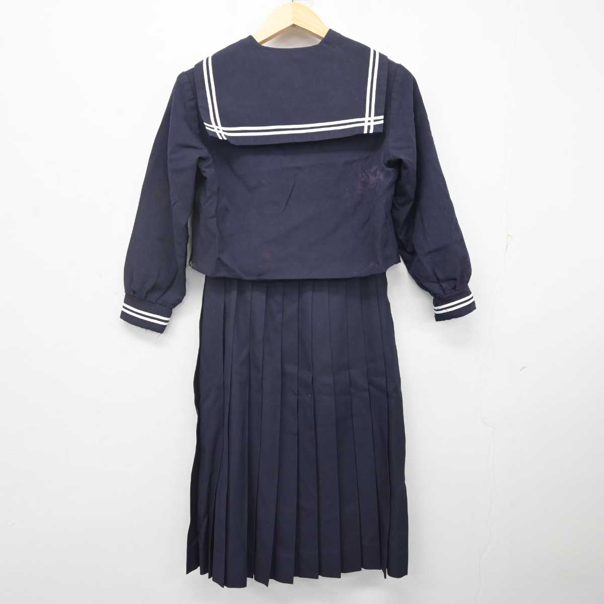 【中古】広島県 栗原中学校 女子制服 2点 (セーラー服・スカート) sf071798