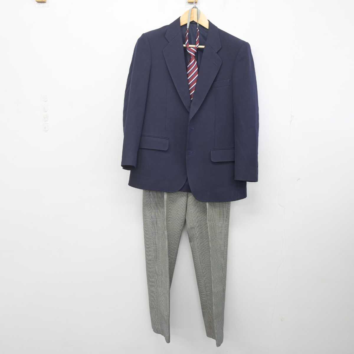 【中古】北海道 神居東中学校 男子制服 3点 (ブレザー・ズボン) sf071867