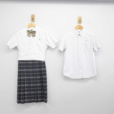 【中古】福岡県 輝翔館中等教育学校 女子制服 4点 (シャツ・シャツ・スカート) sf071870