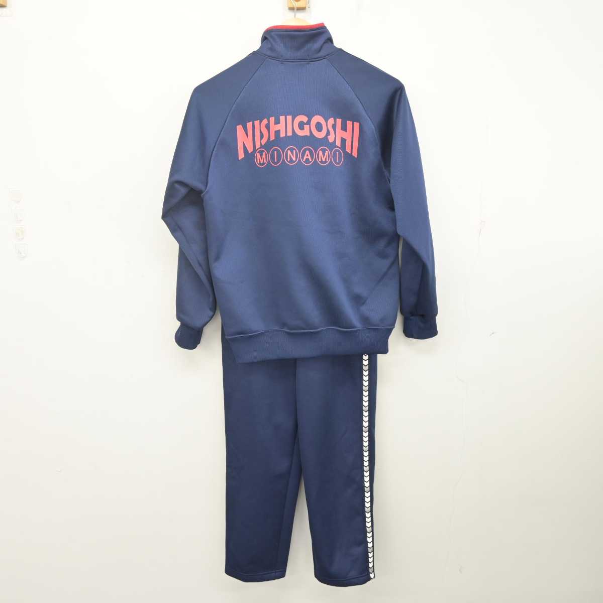 【中古】熊本県 西合志南中学校 女子制服 2点 (ジャージ 上・ジャージ 下) sf071939