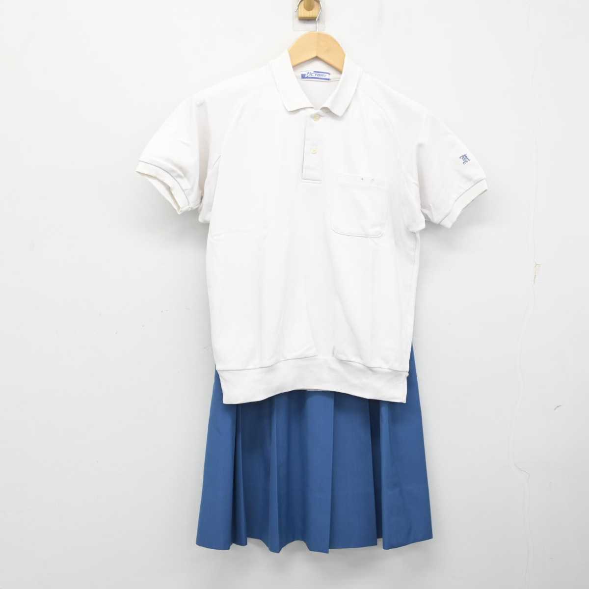 【中古】広島県 亀崎中学校 女子制服 3点 (シャツ・スカート) sf072093