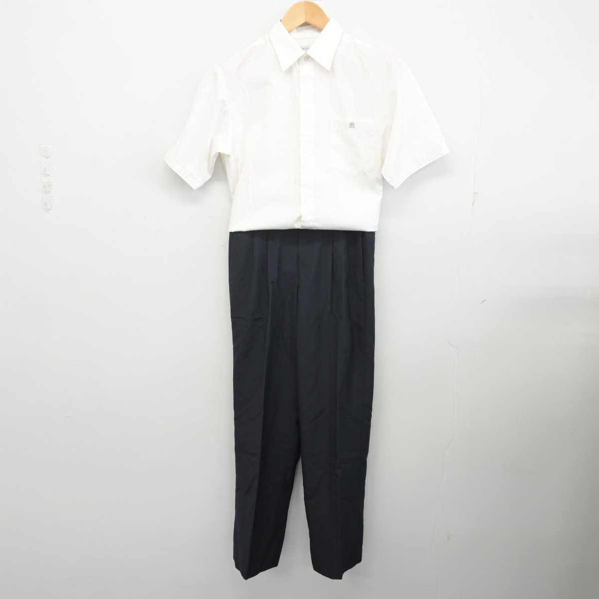 【中古】滋賀県 近江兄弟社高等学校 男子制服 2点 (シャツ・ズボン) sf072172