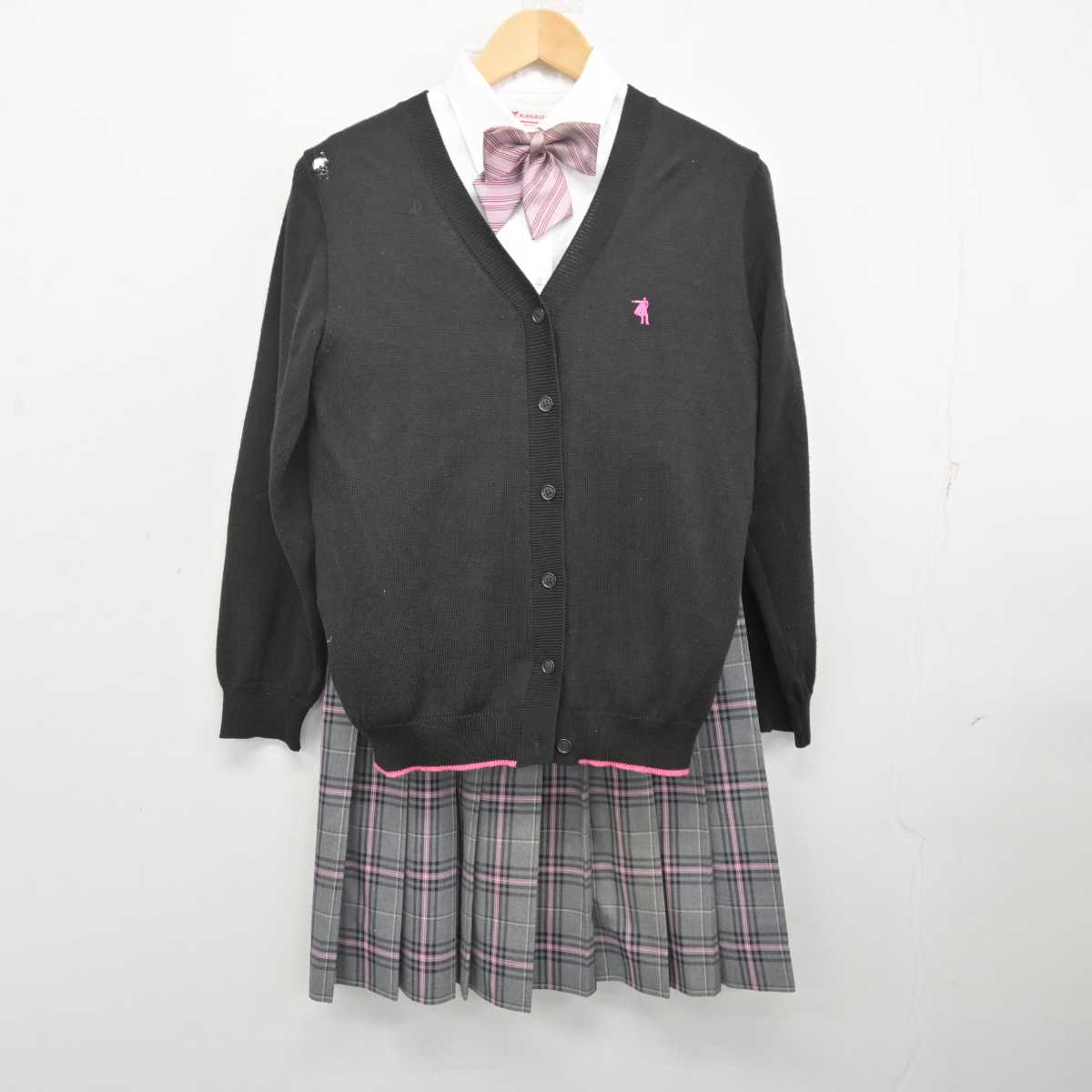 【中古】 クラーク記念国際高等学校 女子制服 6点 (ブレザー・ニット・シャツ・スカート) sf072183