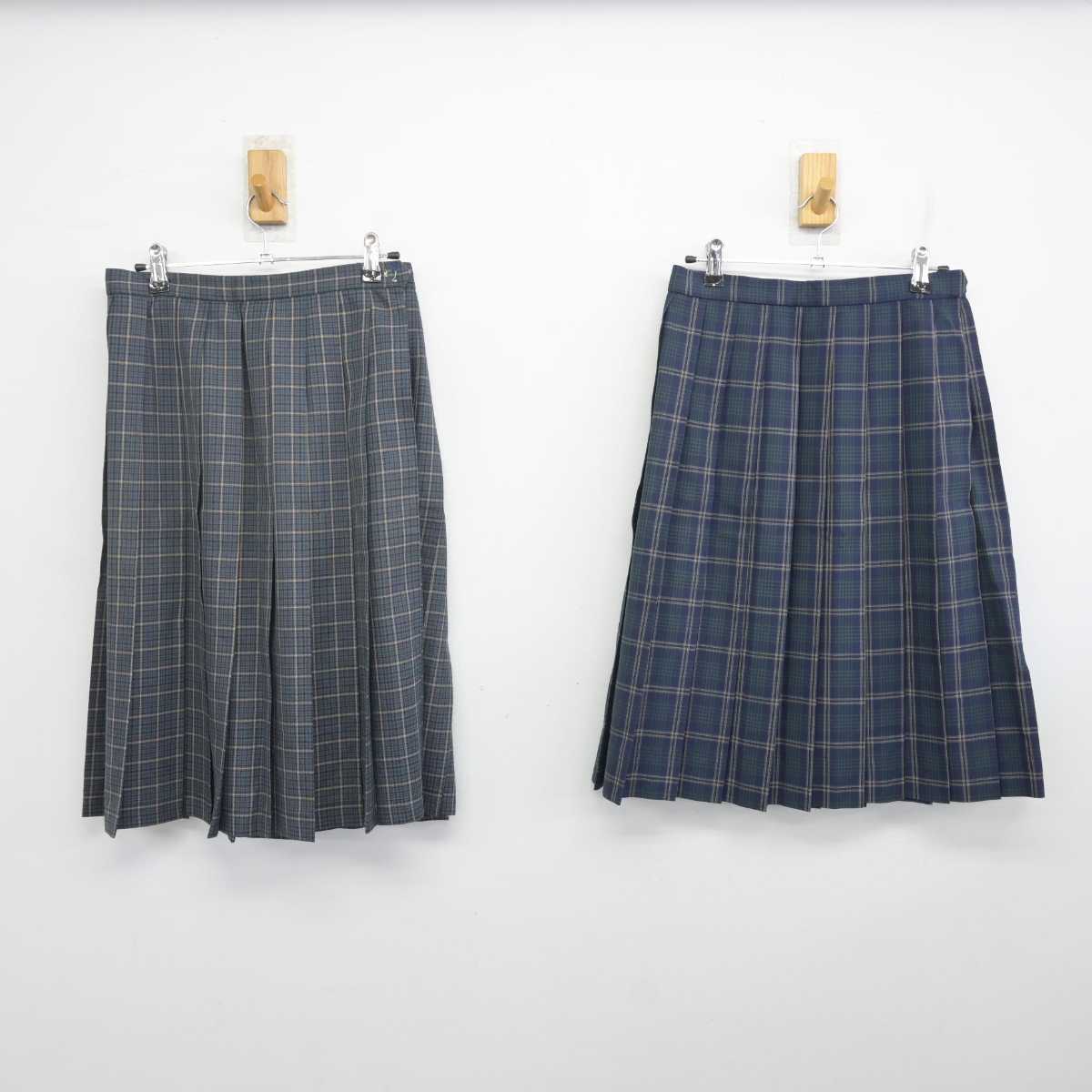 【中古】大阪府 大阪薫英女学院中学校 女子制服 4点 (ブレザー・スカート) sf072186