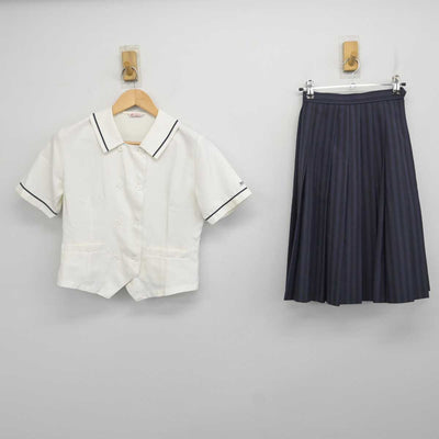 【中古】長崎県 諫早商業高等学校 女子制服 2点 (シャツ・スカート) sf072253