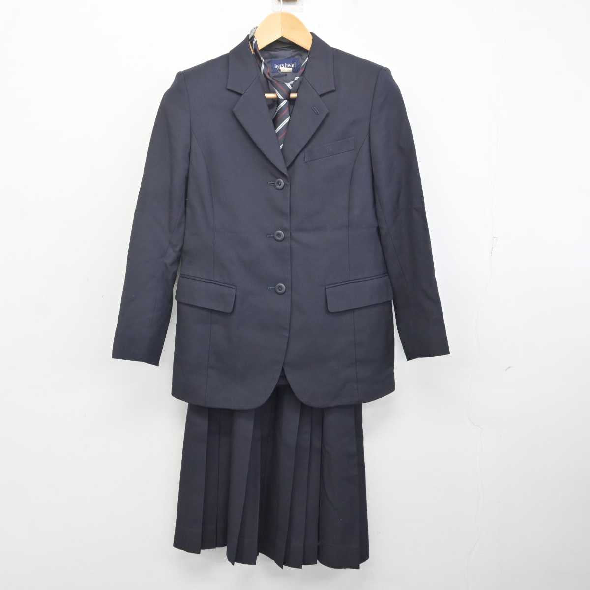 【中古】東京都 吉祥女子高等学校 女子制服 4点 (ブレザー・スカート) sf072456