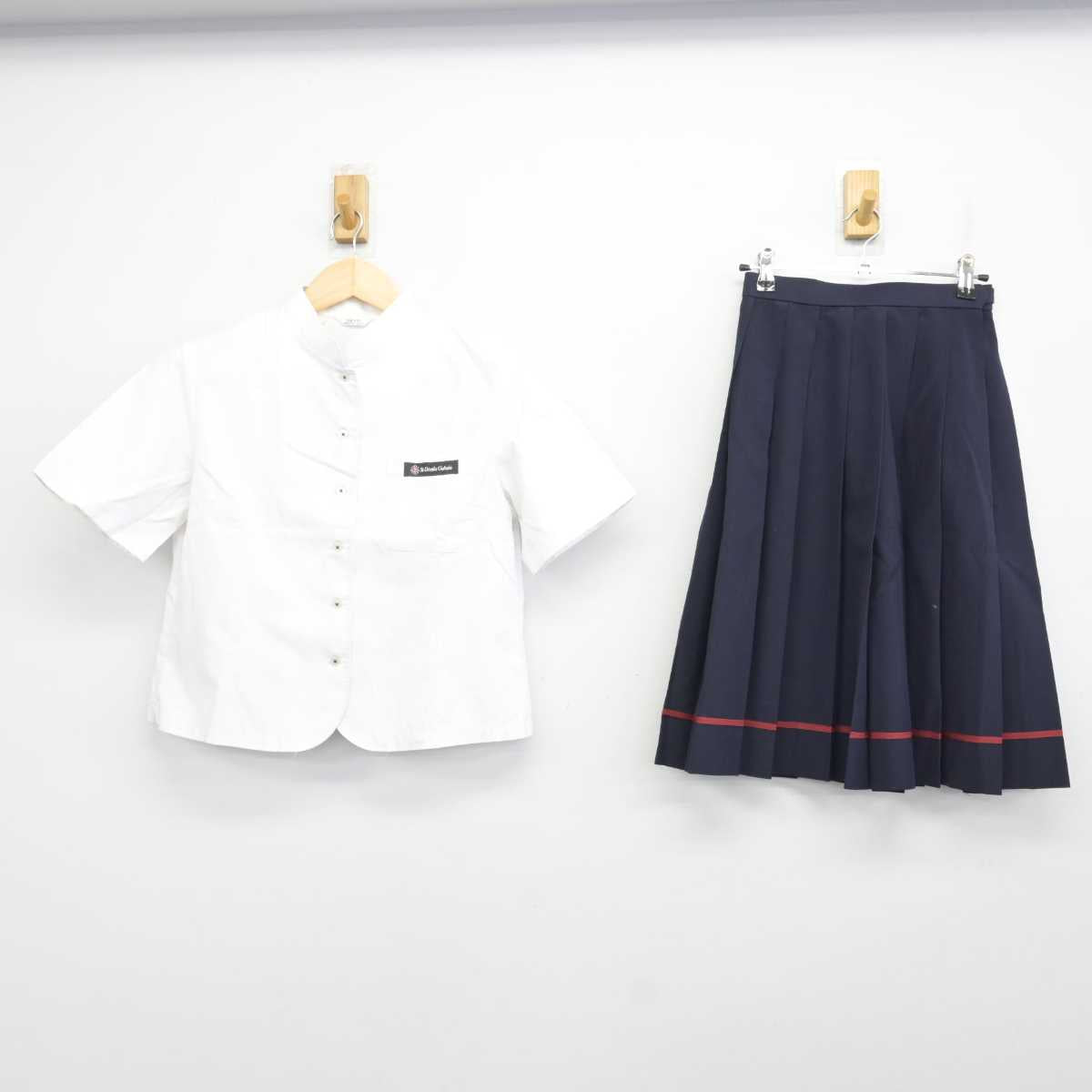 【中古】青森県 八戸聖ウルスラ学院中学校 女子制服 2点 (シャツ・スカート) sf072477