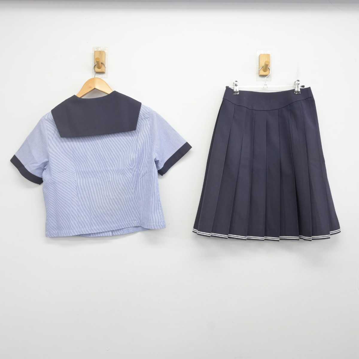 【中古】岡山県 創志学園高等学校 女子制服 3点 (セーラー服・スカート) sf072482