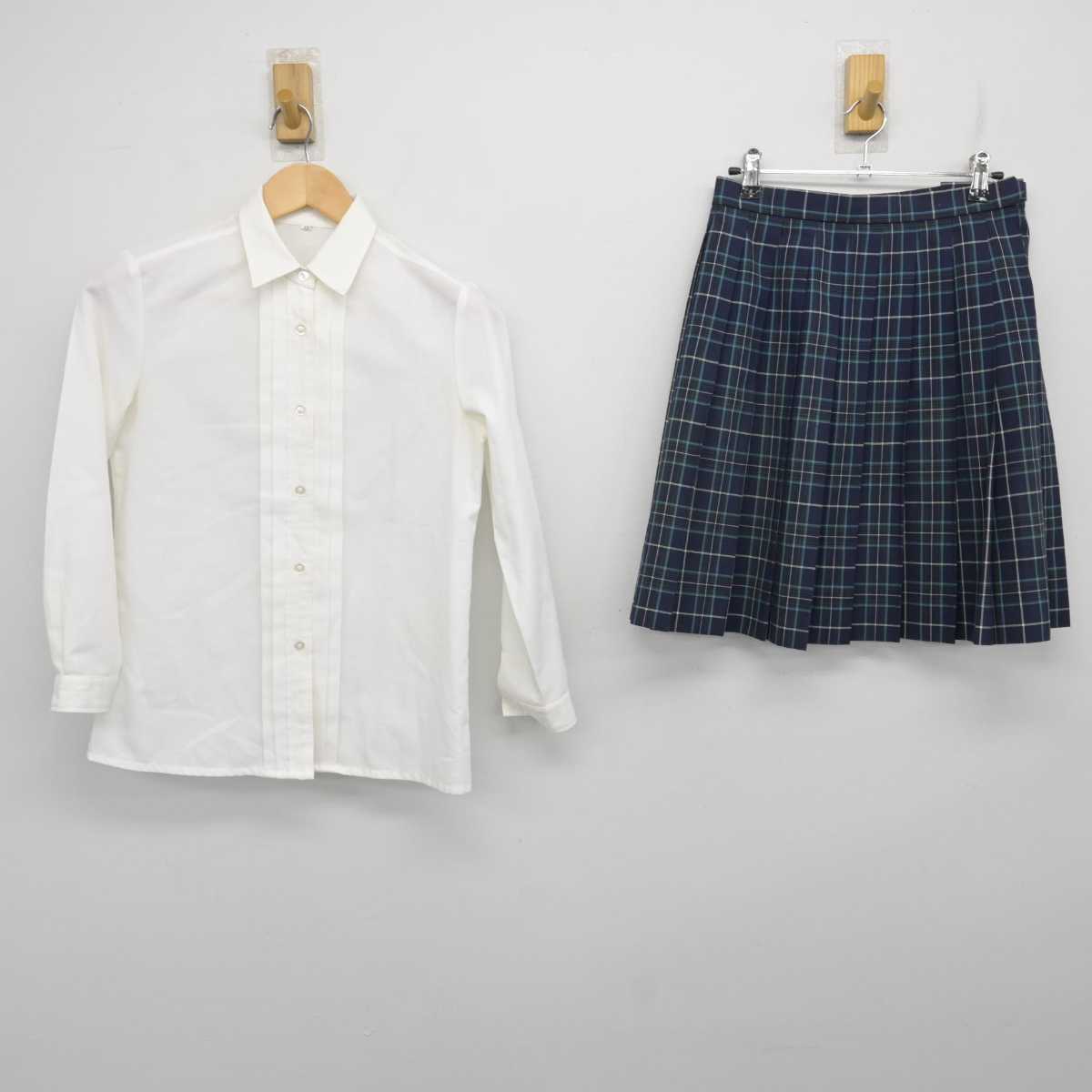 【中古】東京都 東京高等学校 女子制服 2点 (シャツ・スカート) sf072558