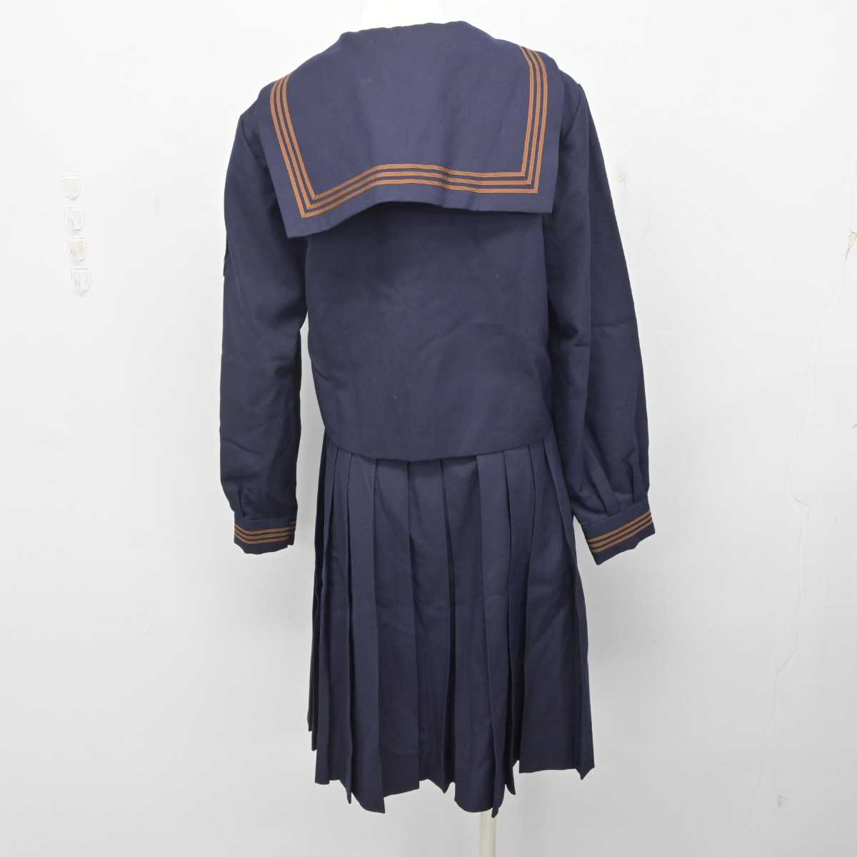 【中古】東京都 関東国際高等学校 女子制服 4点 (ニット・セーラー服・スカート) sf072559