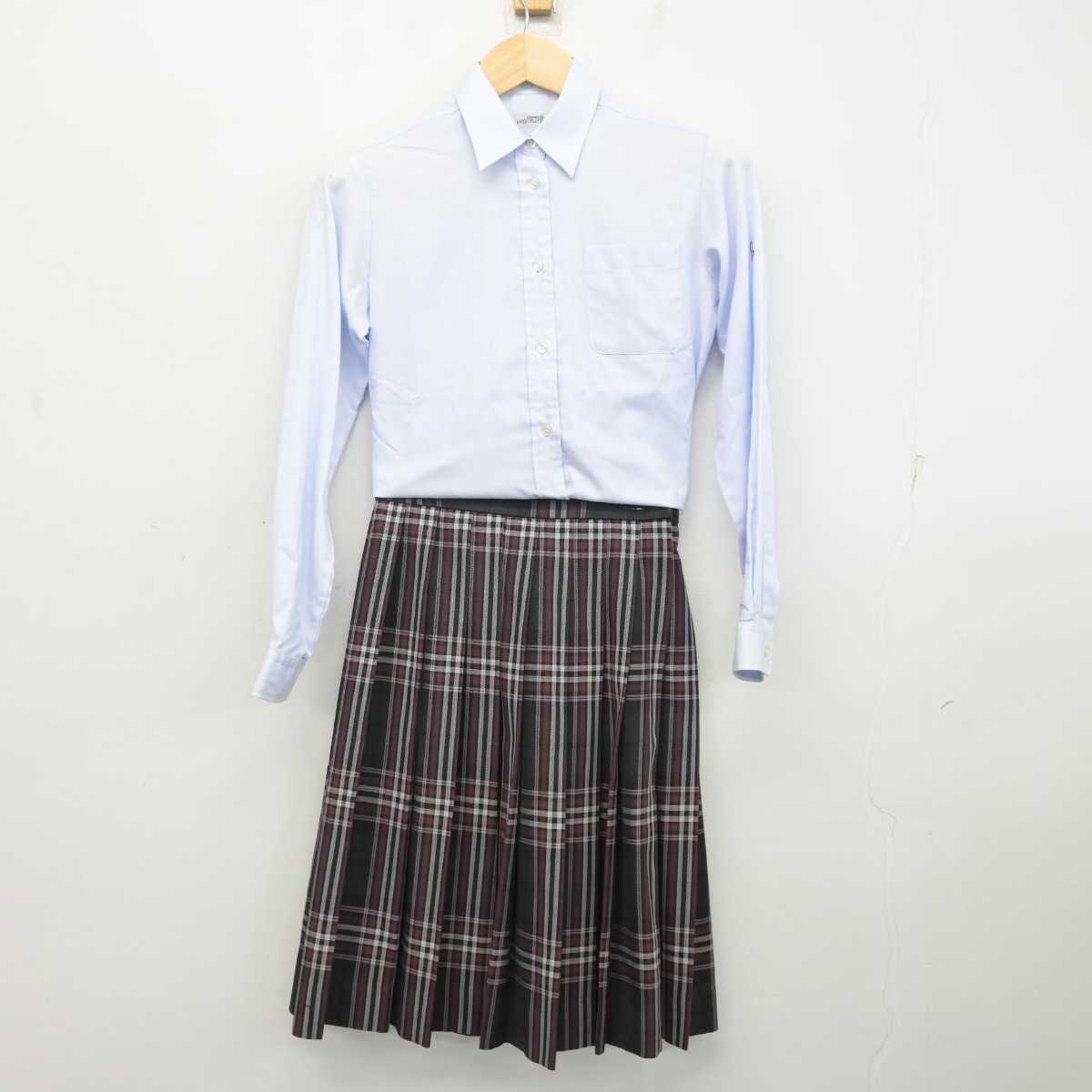 【中古】東京都 潤徳女子高等学校 女子制服 2点 (シャツ・スカート) sf072626